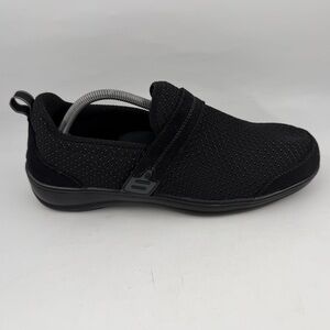 NEW! OrthoFeet Women’s 821 Quincy Stretch Walking Shoes - SZ 11.5 B -Black Strap